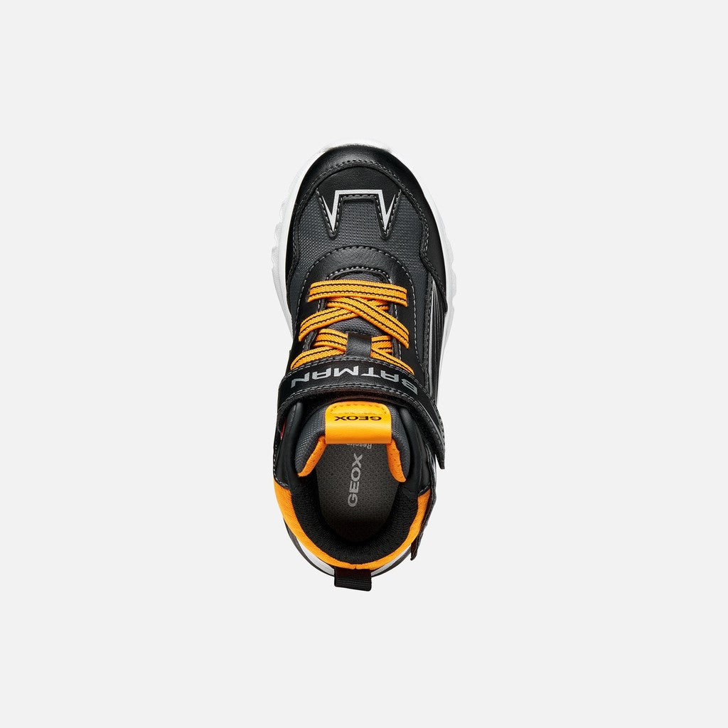 GEOX CIBERDRON BOY Batman šviečiantys vaikiški kedai – juodi/oranžiniai